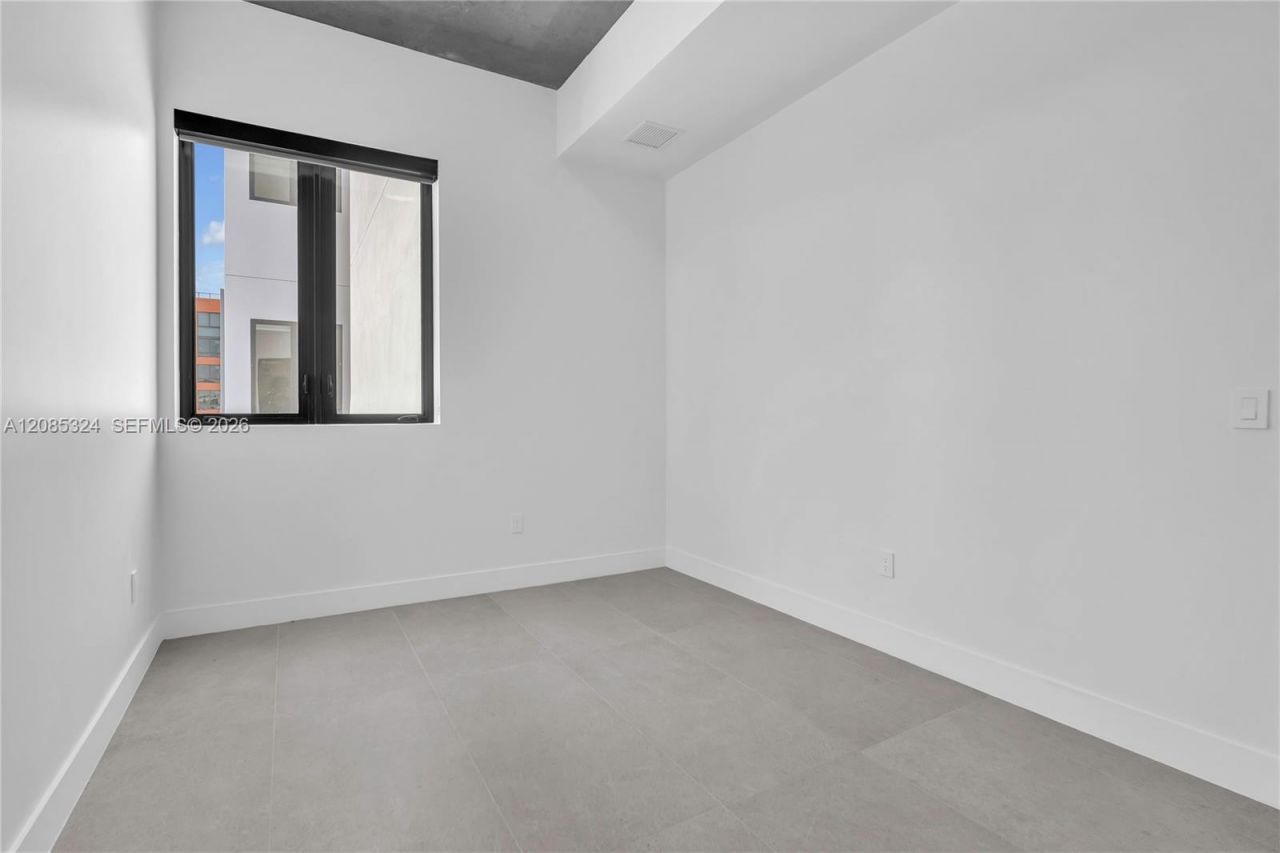 91 NW 27th St, Unit 201, Miami, FL 33127 Photo