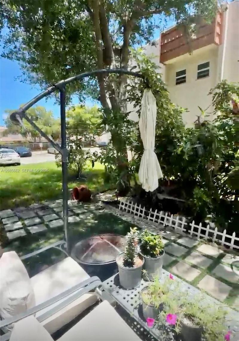 7610 Stirling Rd, Unit 103B, Davie, FL 33024 Photo