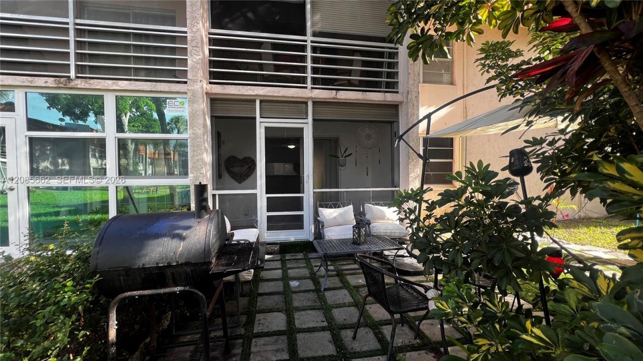 7610 Stirling Rd, Unit 103B, Davie, FL 33024 Photo