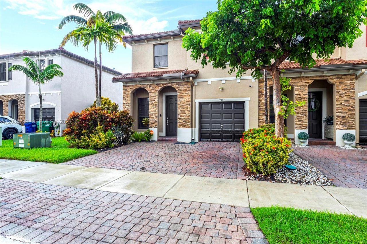 11353 SW 233rd St, Unit 11353, Homestead, FL 33032 Photo