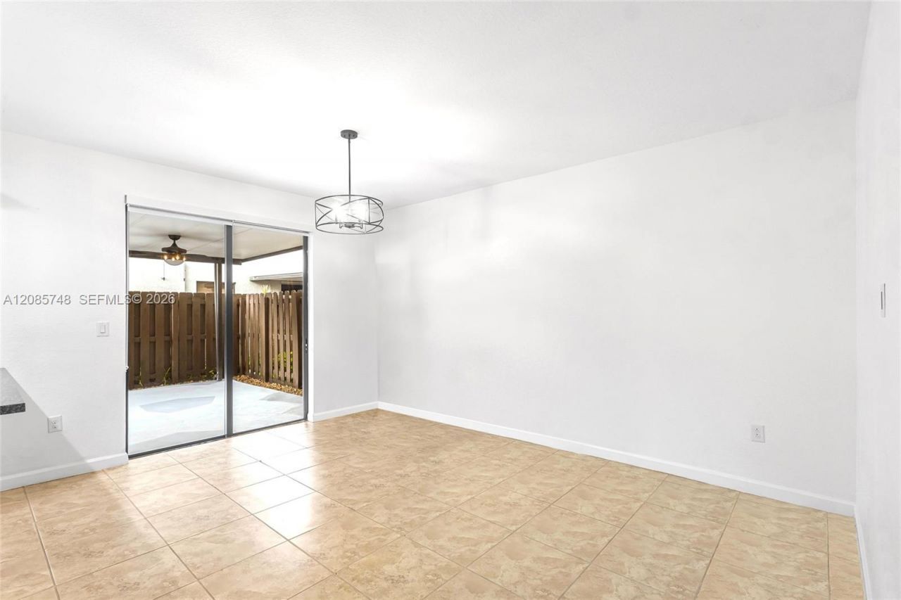 11353 SW 233rd St, Unit 11353, Homestead, FL 33032 Photo