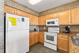 1625 S Ocean Blvd. photo 4