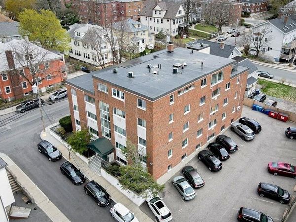 2 Larose Place, Unit 8, Boston, MA 02135