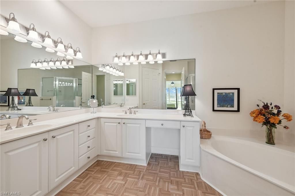 3053 Aviamar Cir, Unit 101, Naples, FL 34114 Photo