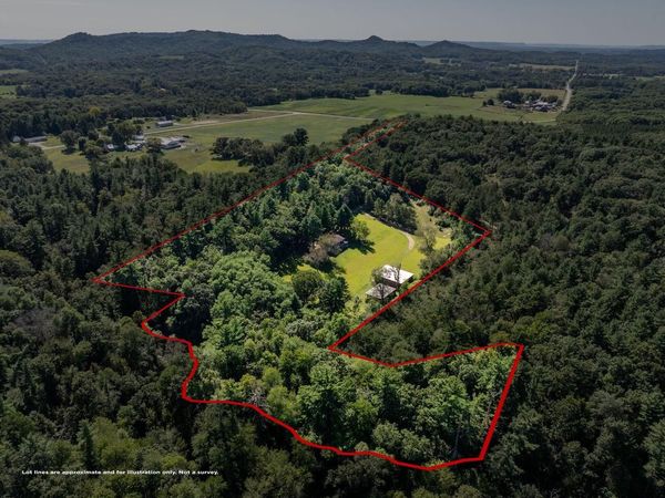 W6436 County Road T, Holmen, WI 54636