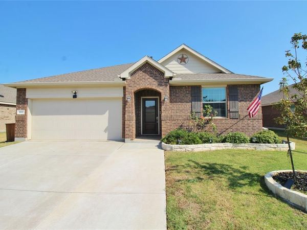 1610 Fields View Drive, Anna, TX 75409