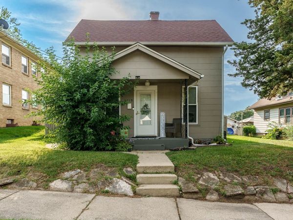 1019 17th Street, ROCKFORD, IL 61104