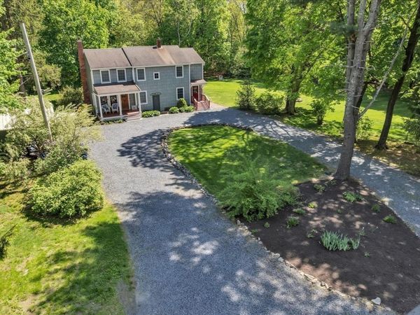 22 Reservoir St, Seekonk, MA 02771