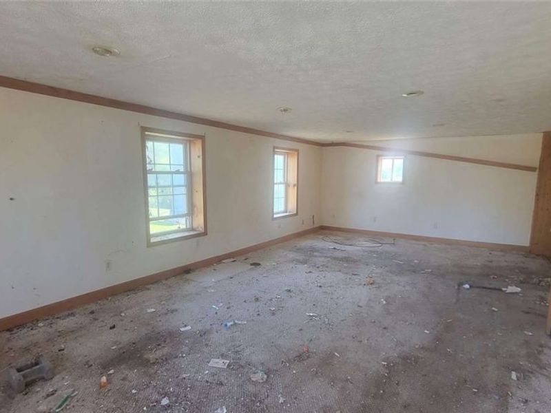 56670 Jordan Run Road, Bellaire, OH 43906 Photo 18