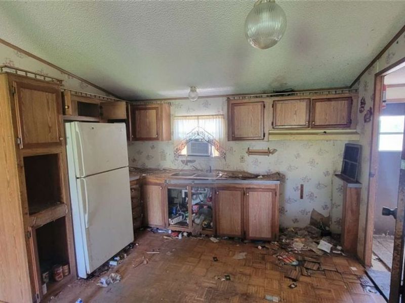 56670 Jordan Run Road, Bellaire, OH 43906 Photo 8