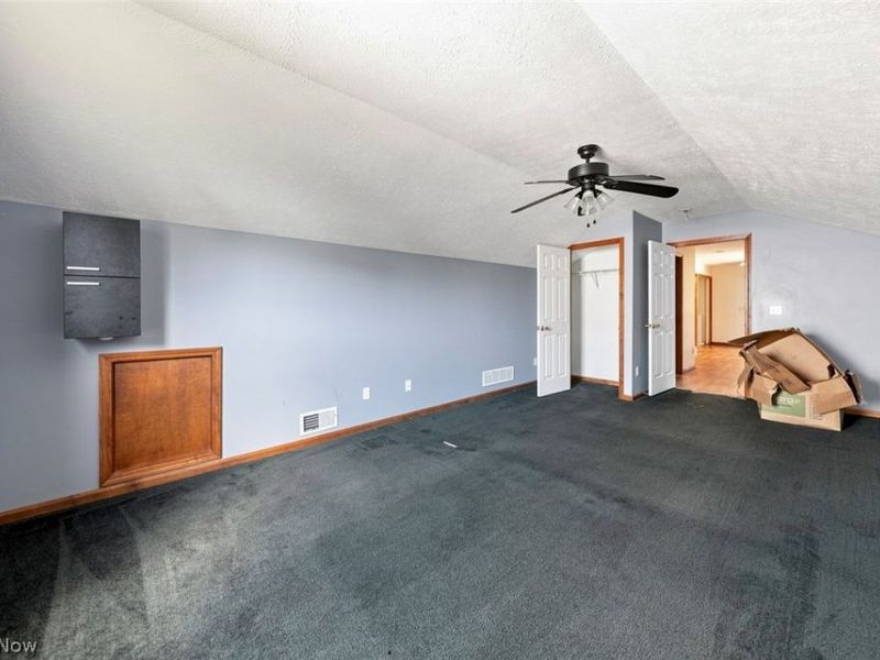 8000 N Oak Tree Drive, Lorain, OH 44053 Photo 16