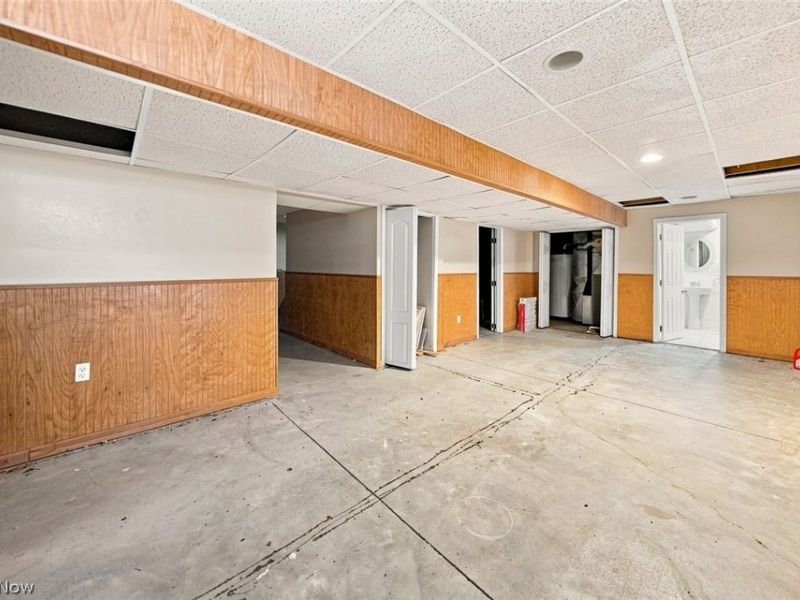 8000 N Oak Tree Drive, Lorain, OH 44053 Photo 18