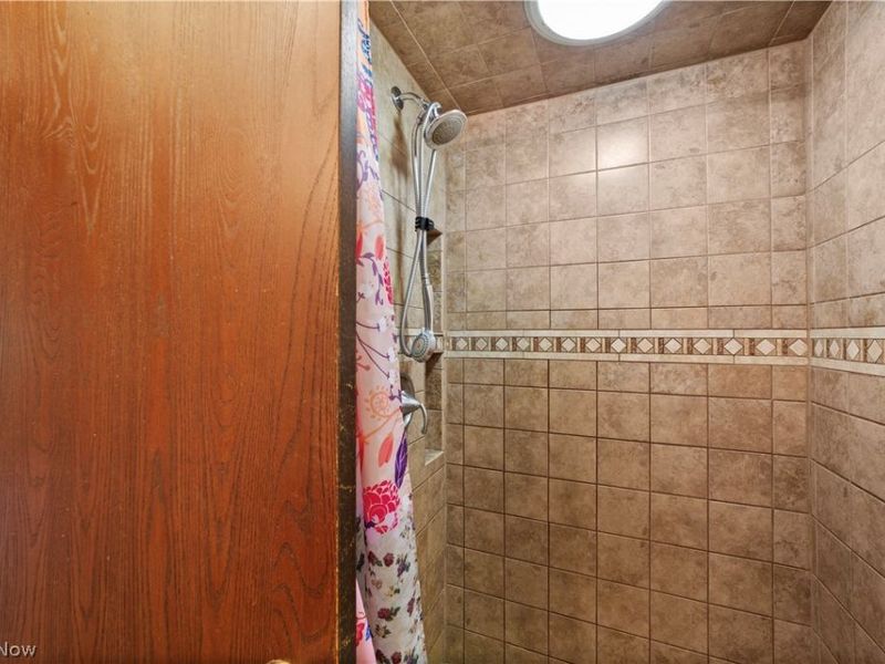 7878 Prouty Road, Lodi, OH 44254 Photo 32