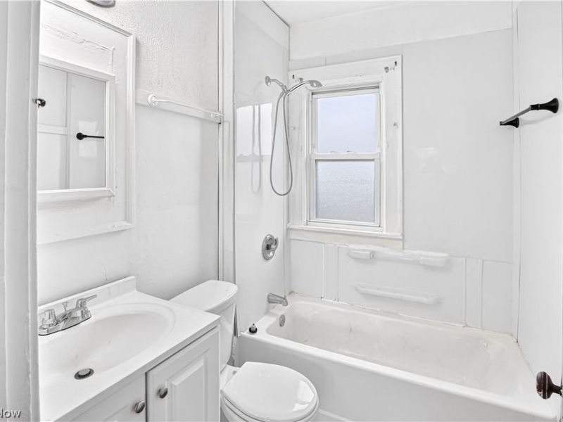 4067 E 143rd Street, Cleveland, OH 44128 Photo 25
