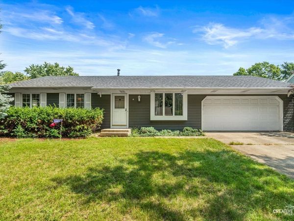 49 Sherwick Road , Oswego, IL 60543