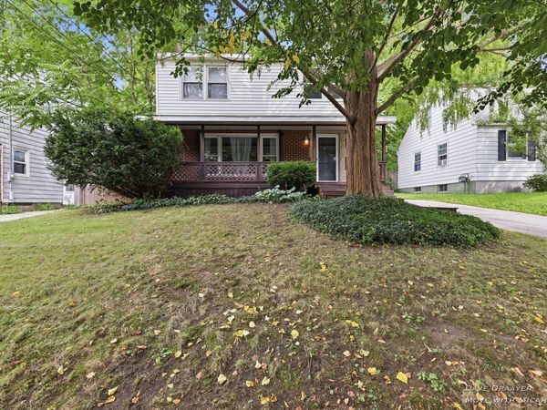 1512 Sylvan Avenue SE, Grand Rapids, MI 49506