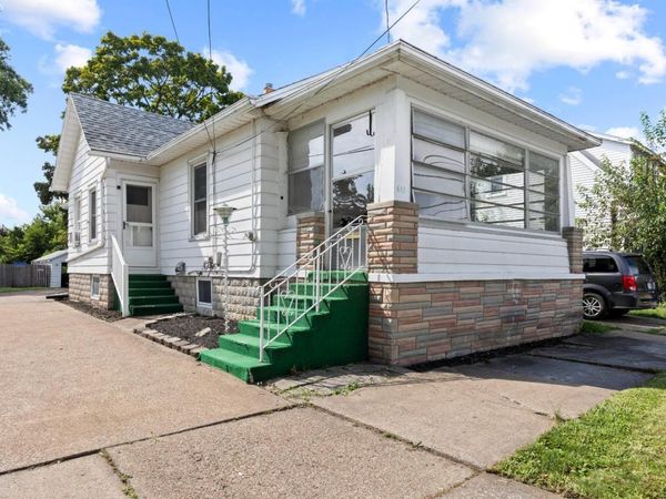 613 Meigs, Sandusky, OH 44870