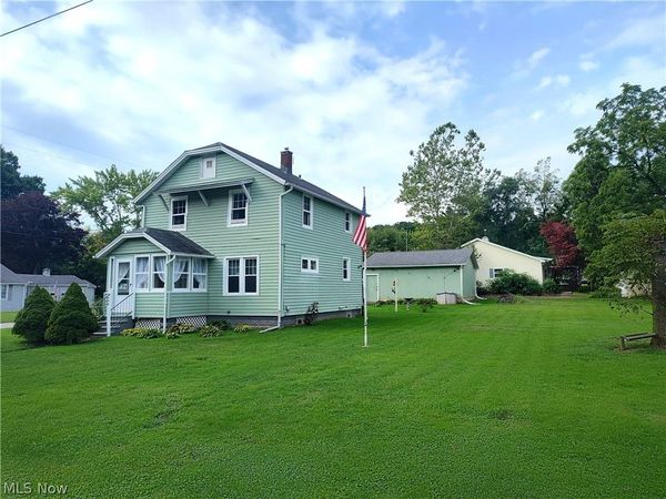 6005 Hillcrest Avenue , Ashtabula, OH 44004