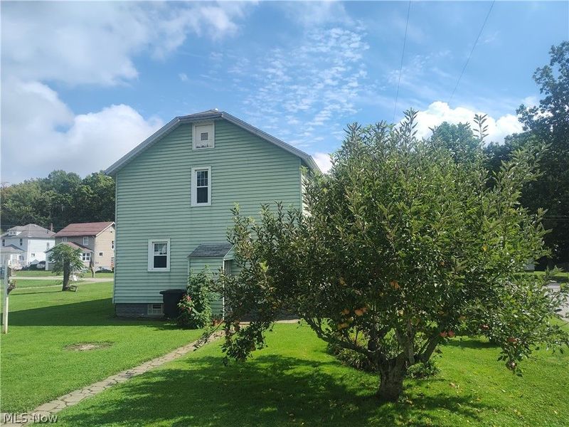 6005 Hillcrest Avenue, Ashtabula, OH 44004 Photo 13