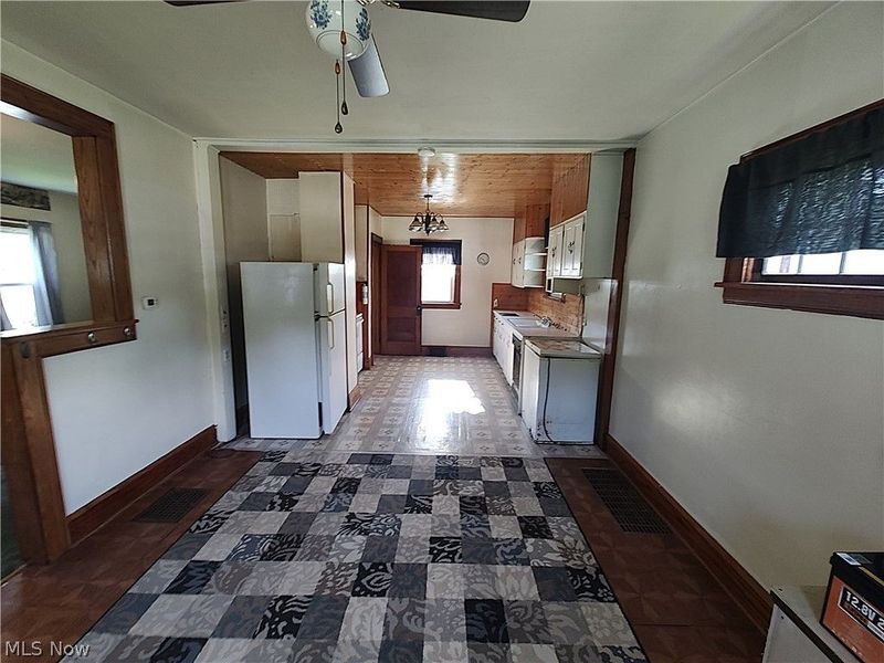 6005 Hillcrest Avenue, Ashtabula, OH 44004 Photo 28