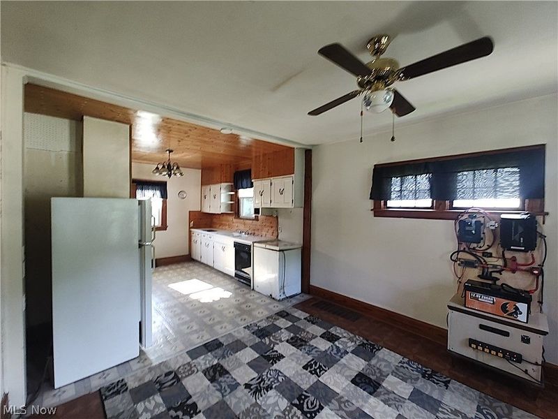 6005 Hillcrest Avenue, Ashtabula, OH 44004 Photo 30
