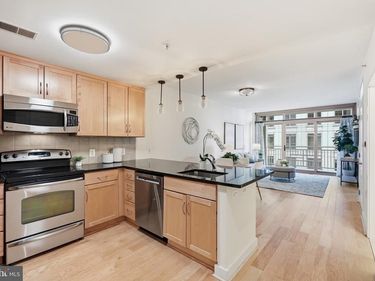 888 N QUINCY STREET, Unit 1105, ARLINGTON, VA 22203