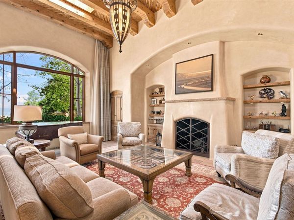 54 Honeysuckle Circle , Santa Fe, NM 87506