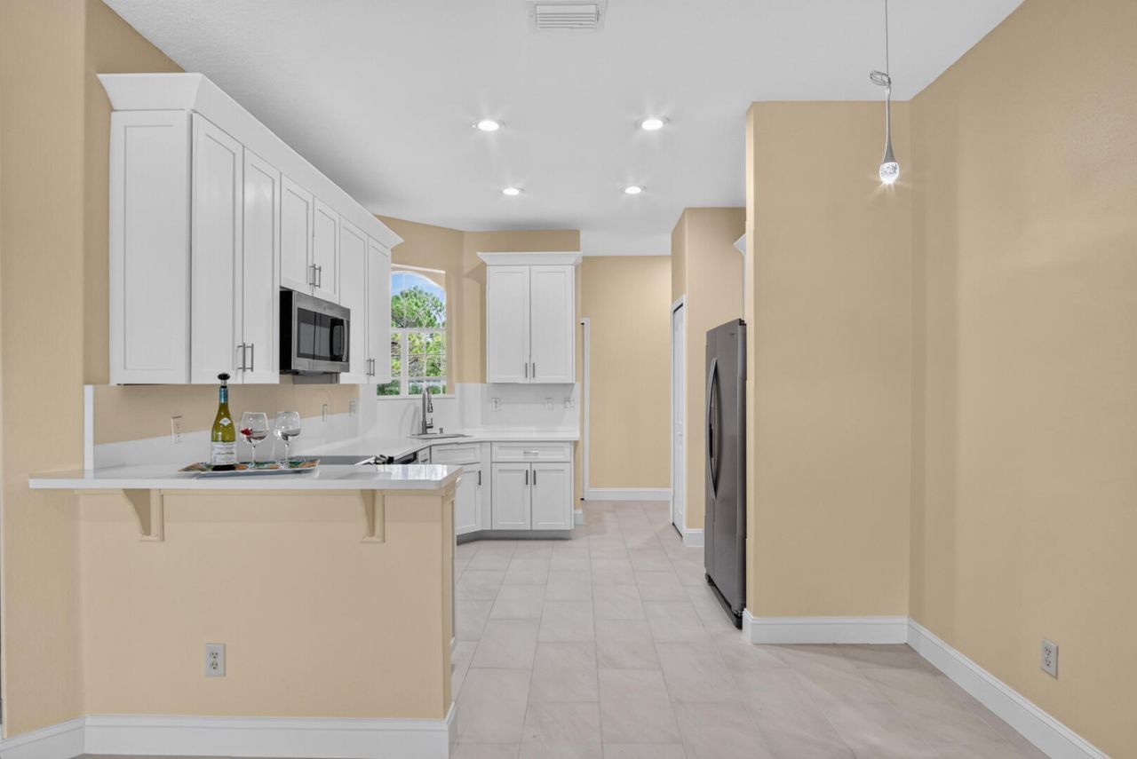 4664 NW Red Maple Drive, Jensen Beach, FL 34957 Photo