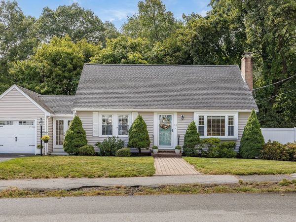 51 Hopkins Street, Reading, MA 01867