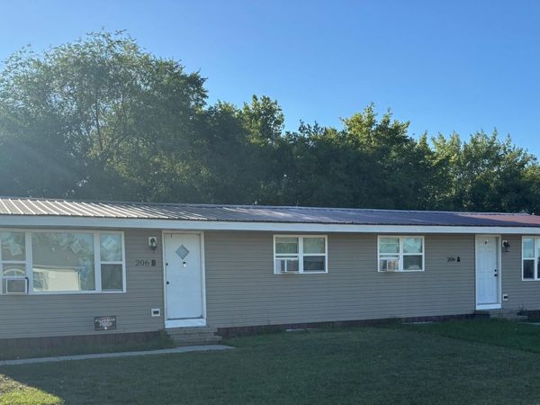 206 6TH Street , Emerado, ND 58228