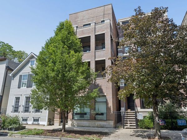 1320 W Wrightwood Avenue , Unit 3, Chicago, IL 60614