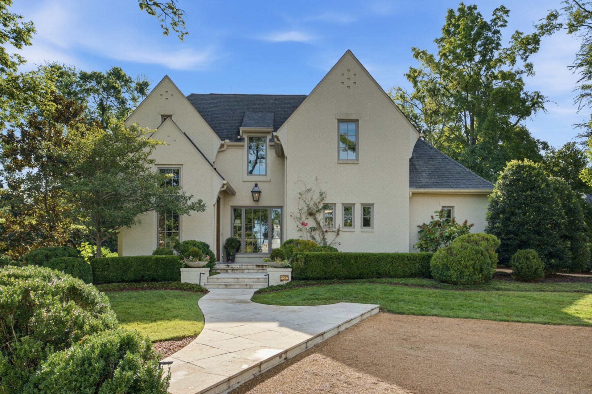 912 Westview Ave, Nashville, TN 37205 Main Photo
