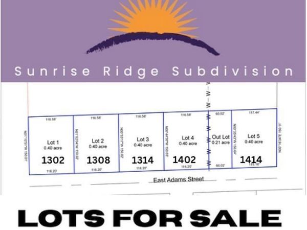 1308 E Adams St, Washington, IA 52353