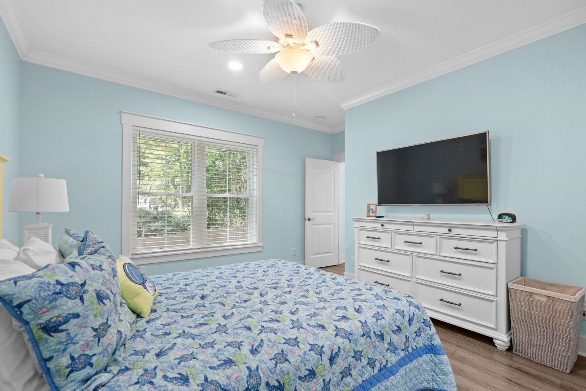 4927 Woodview Ln. Photo 30