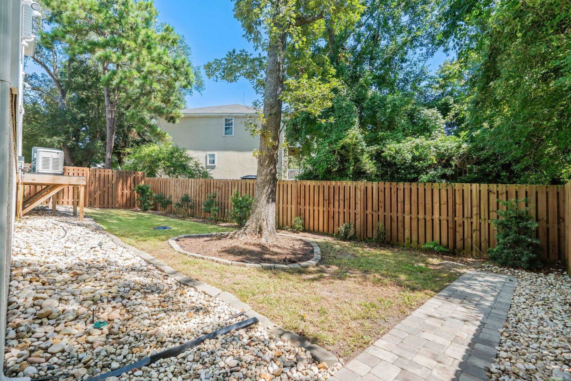 4927 Woodview Ln. Photo 43