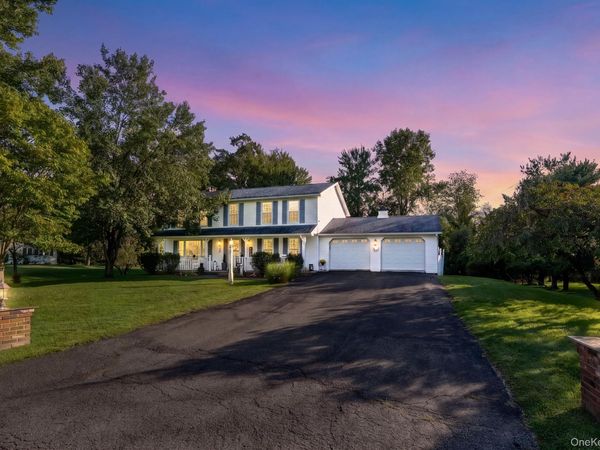 14 Kerry Lane , Kingston, NY 12401