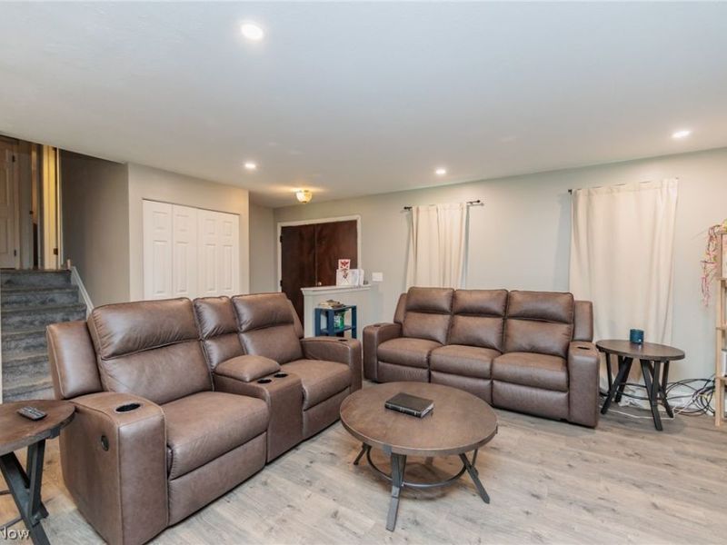 6065 Avon Belden Road, North Ridgeville, OH 44039 Photo 10