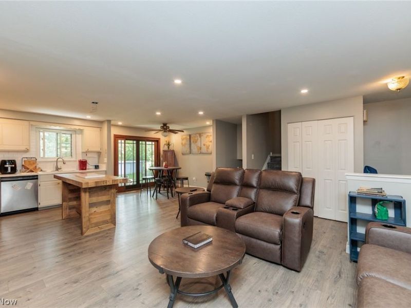 6065 Avon Belden Road, North Ridgeville, OH 44039 Photo 11