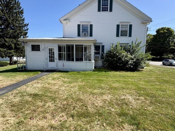 951 Main St, Unit 1, Haverhill, MA 01830