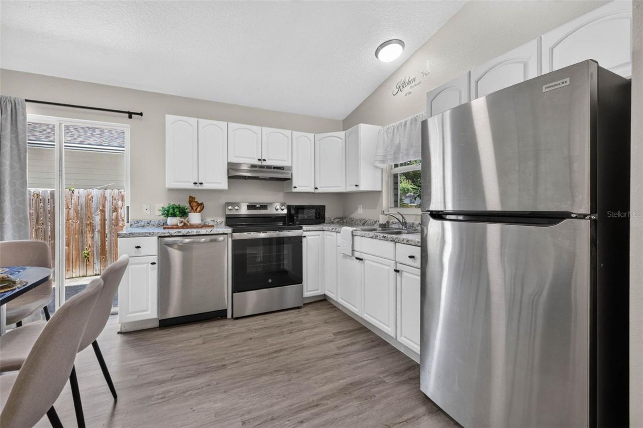 4666 11th Avenue S, Saint Petersburg, FL 33711 Photo