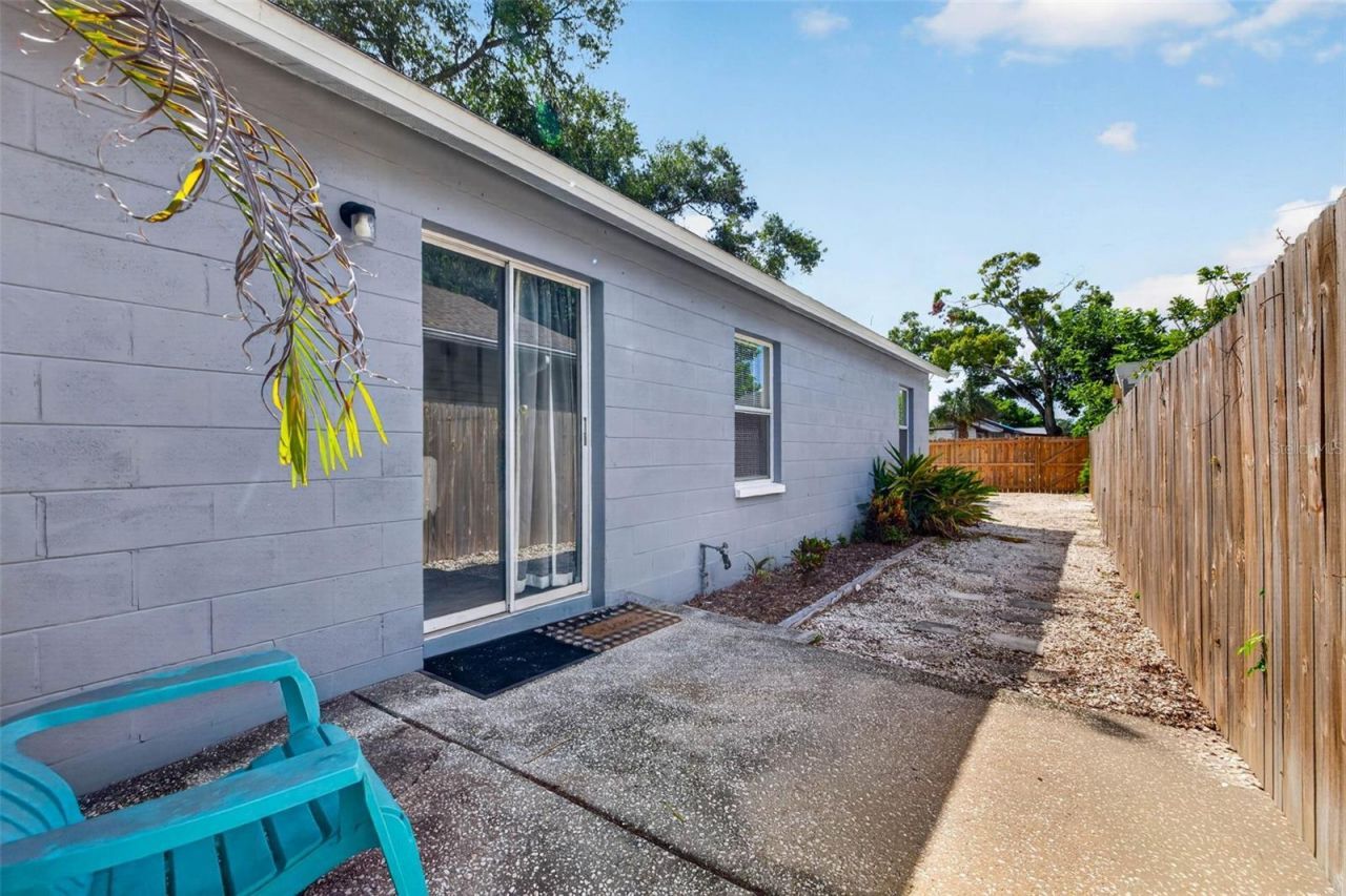 4666 11th Avenue S, Saint Petersburg, FL 33711 Photo