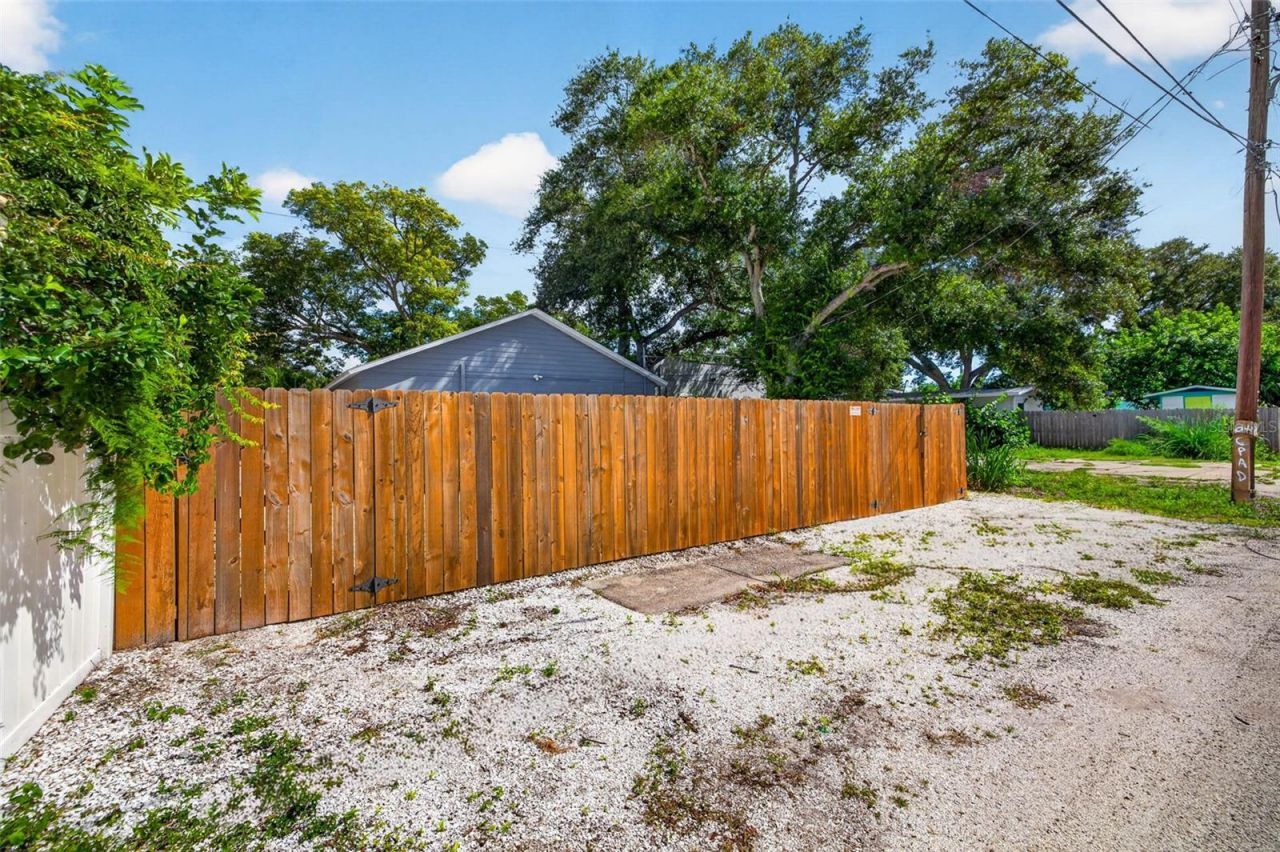 4666 11th Avenue S, Saint Petersburg, FL 33711 Photo