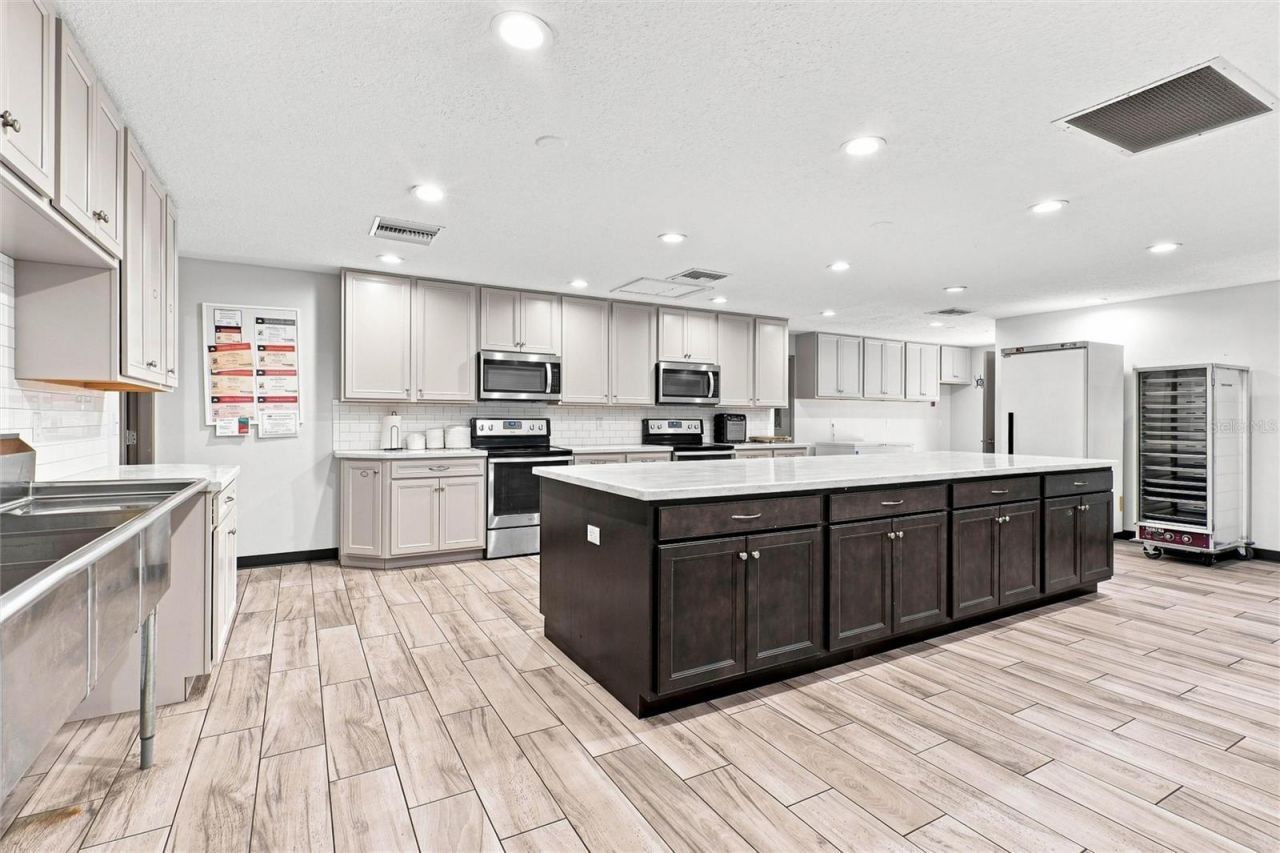 7602 Kenya Street, Jacksonville, FL 32208 Photo