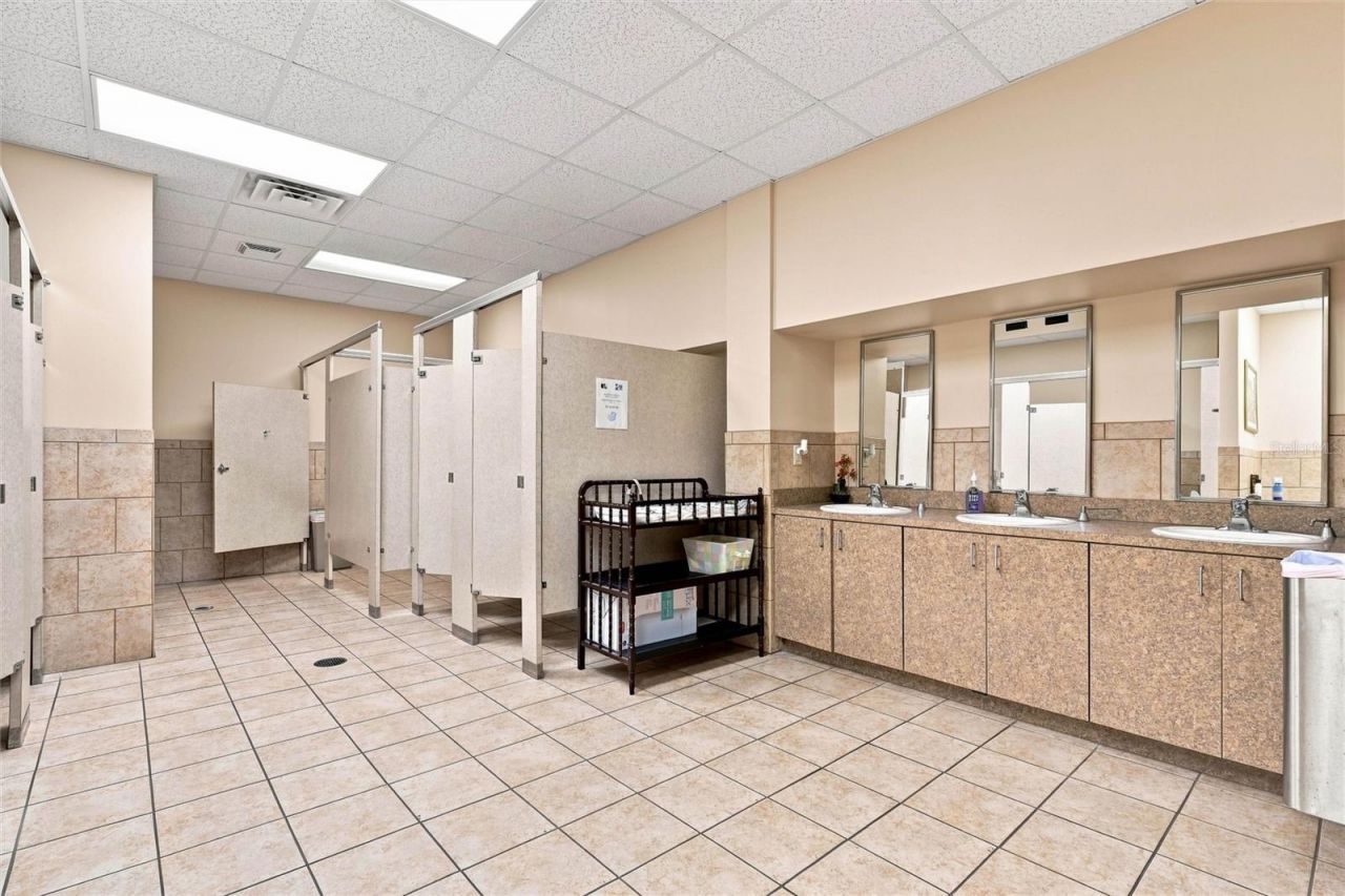 7602 Kenya Street, Jacksonville, FL 32208 Photo