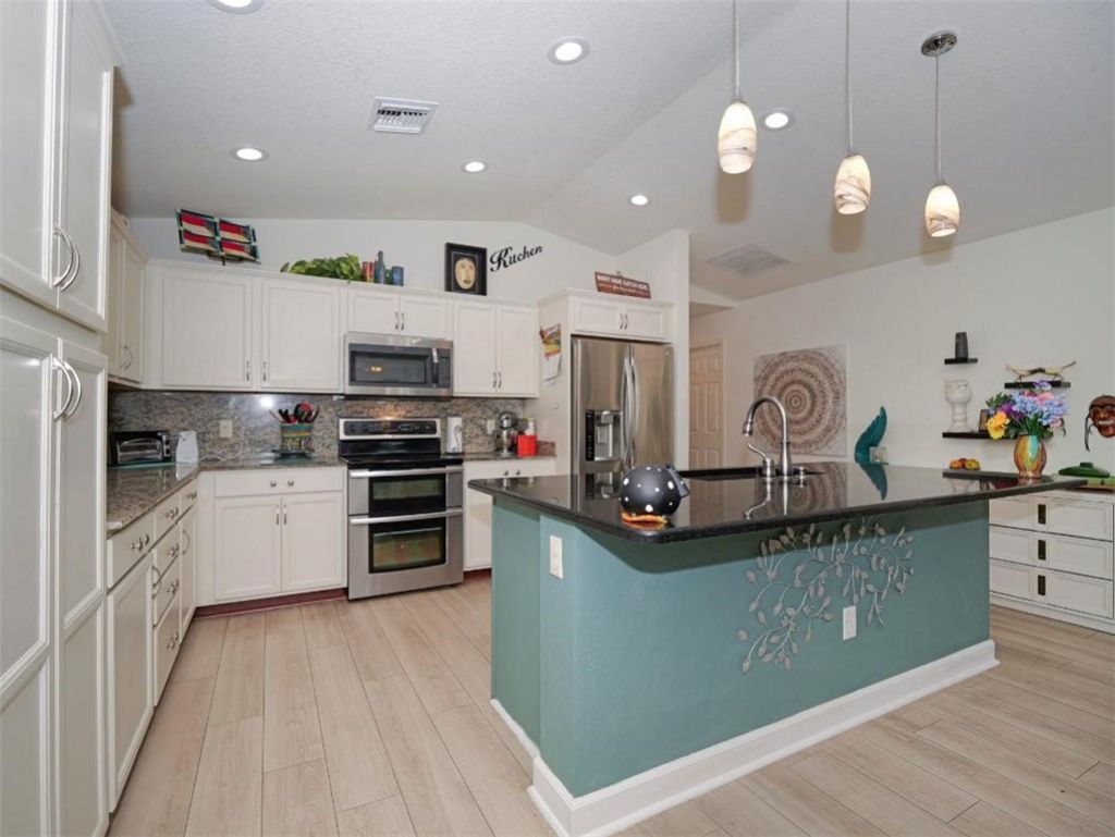 37 Arboles Del Norte, Fort Pierce, FL 34951 Photo