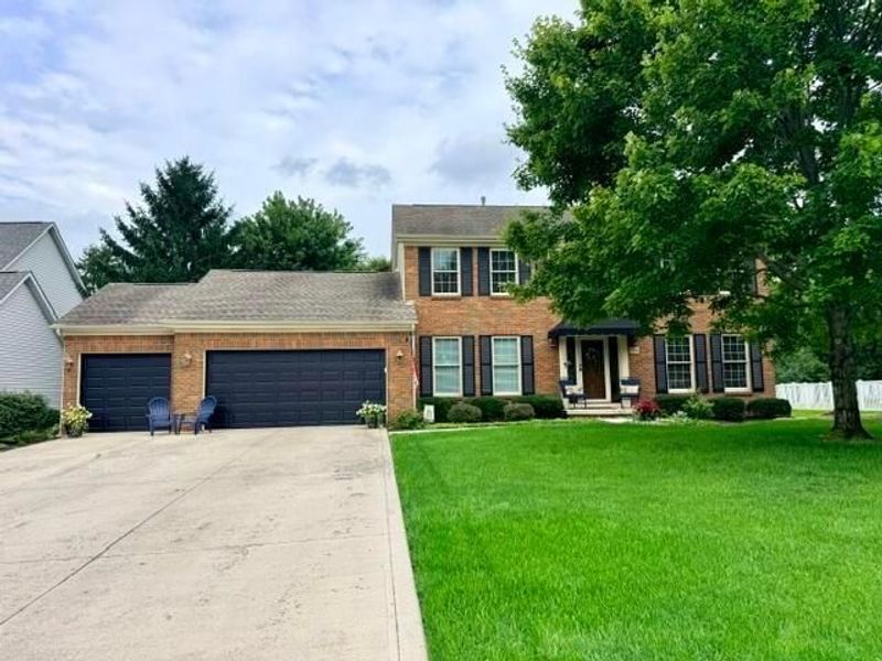 7334 Crossett Court, Canal Winchester, OH 43110 Photo 2