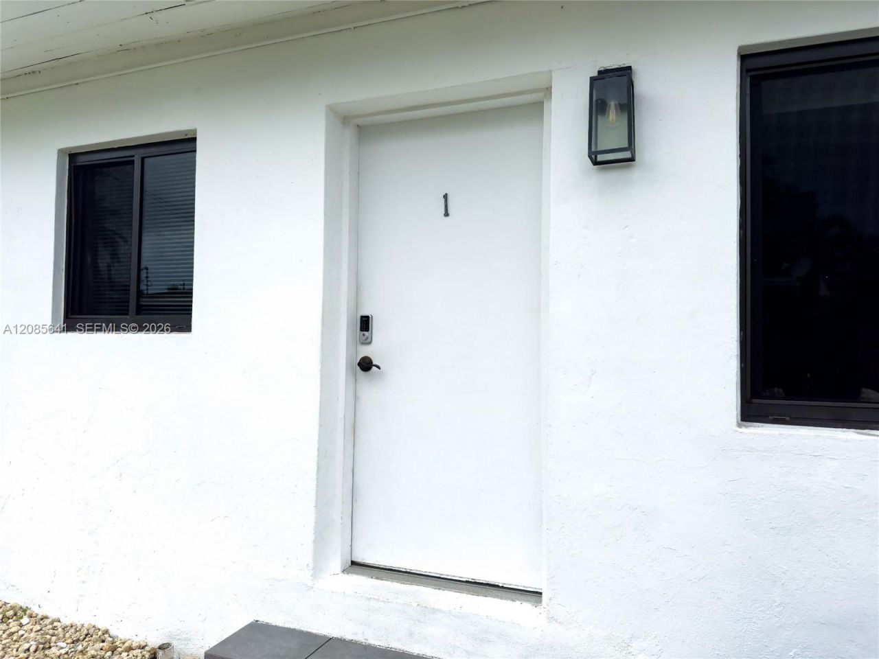 1350 NE 111th St, Miami, FL 33161 Photo