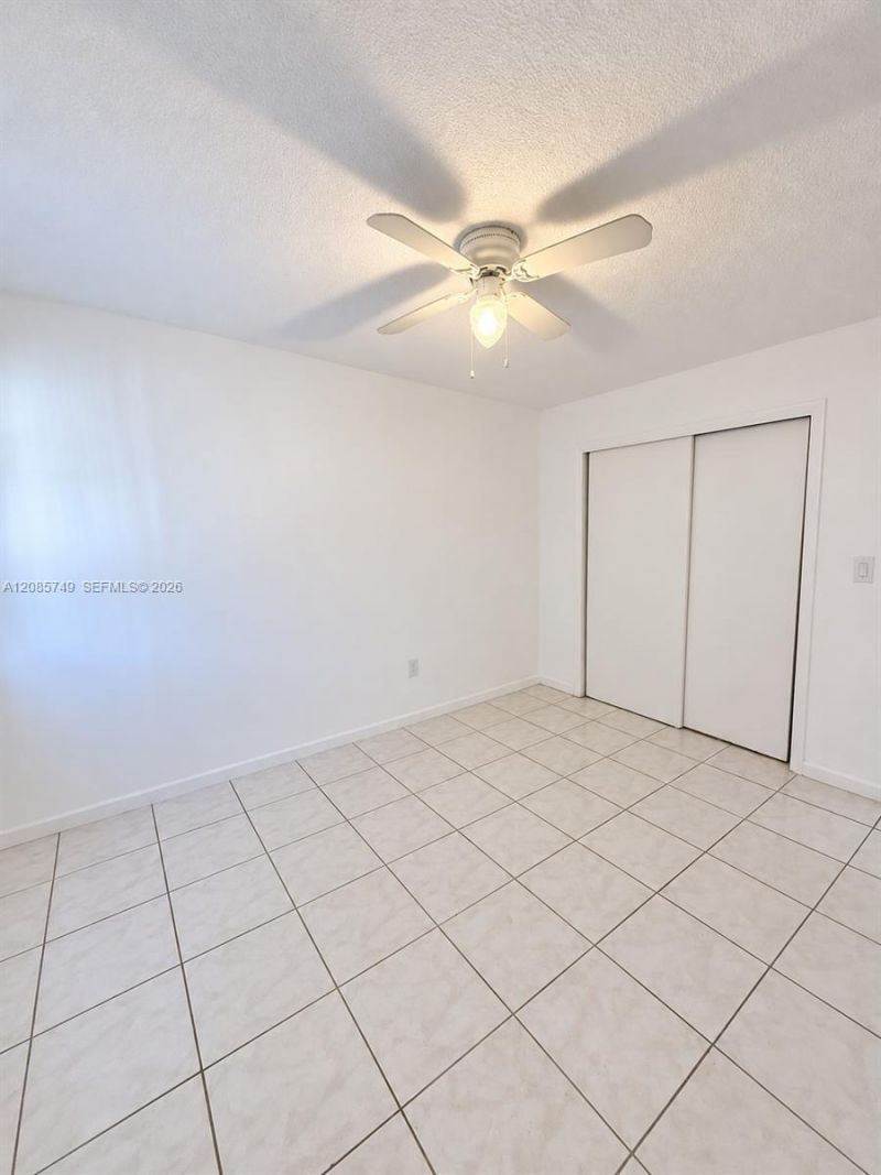 520 NE 38th St, Unit 11, Miami, FL 33137 Photo