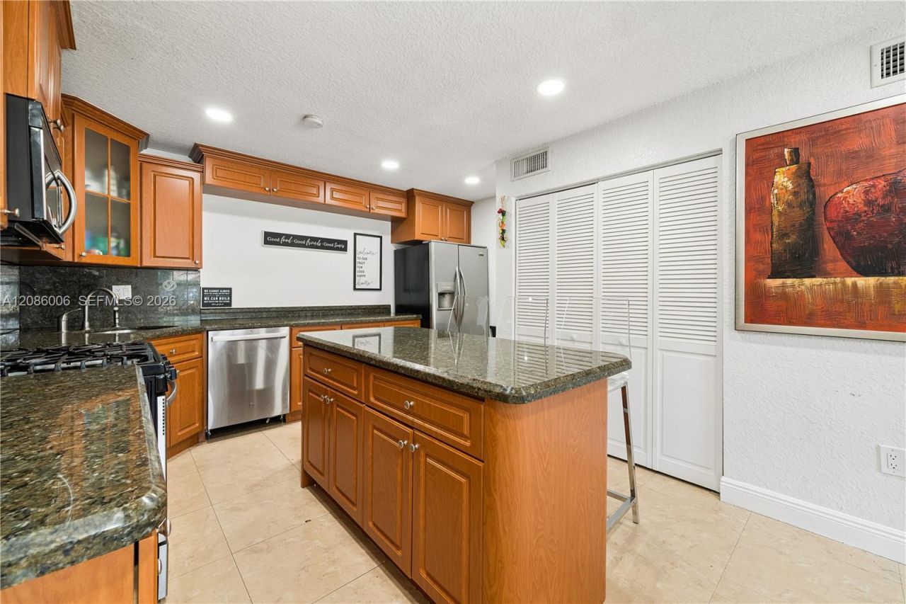 10350 SW 136th Ct, Miami, FL 33186 Photo