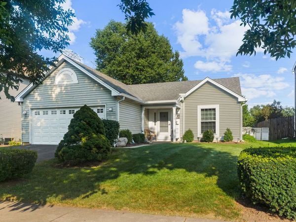 715 Thoreau Drive , Elgin, IL 60120